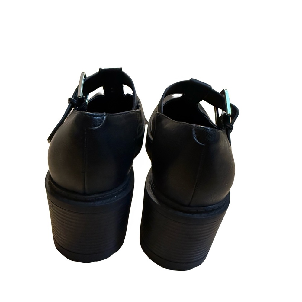 GBG Los Angeles Black Buckle Shoes - Picture 6 of 8